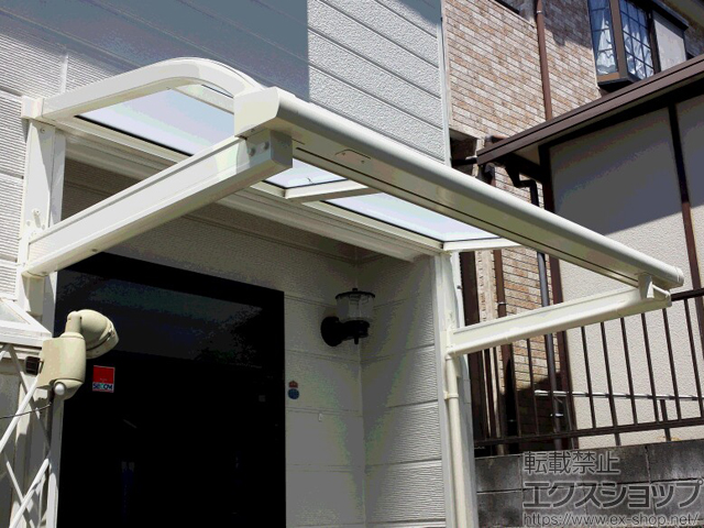 神奈川県横浜市ののバルコニー・ベランダ屋根 スピーネ R型 ルーフタイプ 単体 積雪〜20cm対応 施工例