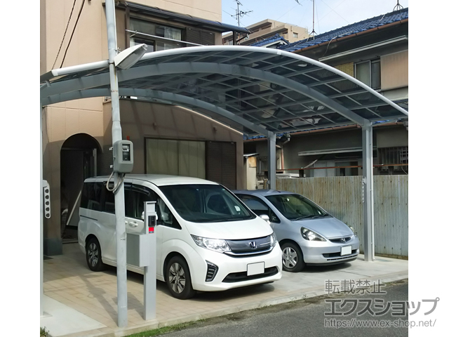 大阪府八尾市のLIXIL リクシル（トステム）のカーポート リベルポートシグマIII 3台用 積雪〜20cm対応 施工例