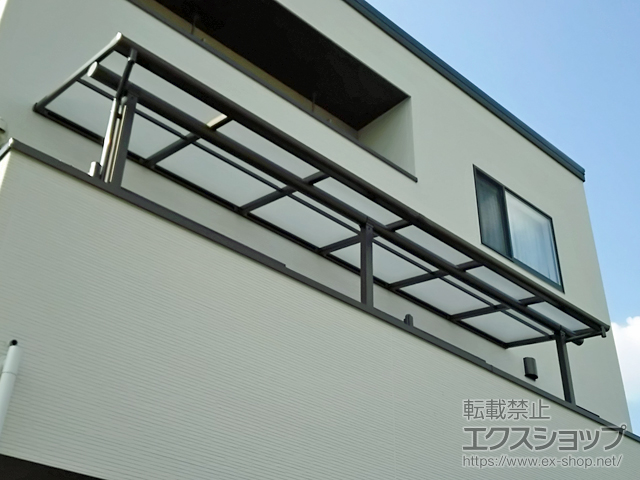 埼玉県さいたま市ののバルコニー・ベランダ屋根 プレシオステラス F型 屋根タイプ 連棟 積雪〜20cm対応 施工例