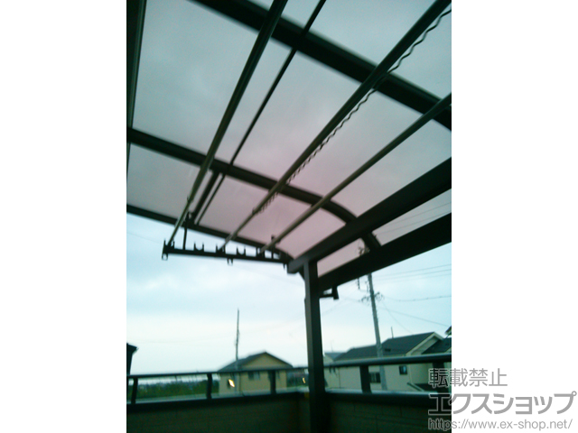 静岡県浜松市のLIXIL リクシル（トステム）のバルコニー・ベランダ屋根 パワーアルファ RB型 屋根タイプ 単体 積雪〜30cm対応 施工例