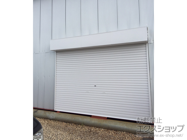 千葉県千葉市ののガレージシャッター プラテアII スチールタイプ 手動式 施工例