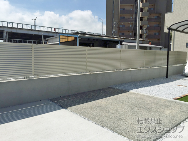 福岡県北九州市ののフェンス・柵 ミエーネフェンス 目隠しルーバータイプ 自由柱施工 施工例