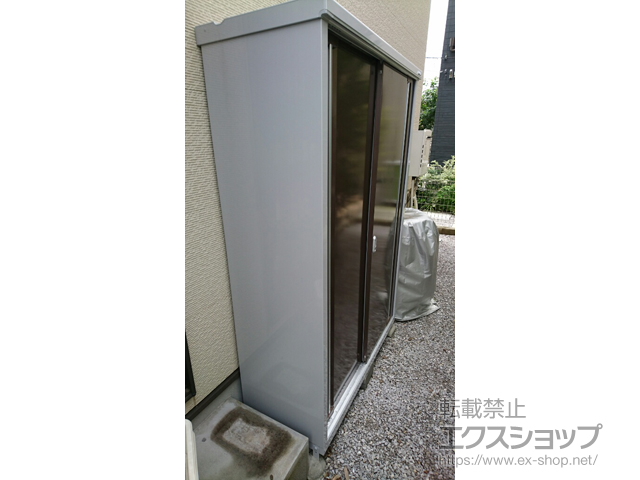 東京都西東京市のの物置・屋外倉庫 シンプリー 一般型 1320×515×1903 MJX-135E-P-TB 施工例