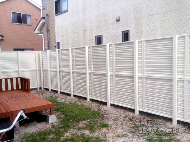 福岡県久留米市ののフェンス・柵 ミエーネフェンス 目隠しルーバー 2段支柱 施工例