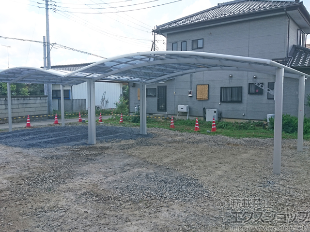茨城県筑西市ののカーポート ネスカR (ラウンドスタイル) ワイド 積雪〜20cm対応 施工例