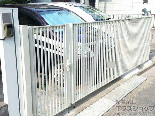 埼玉県川口市ののカーゲート ワイドオーバードアS2型 手動式 施工例