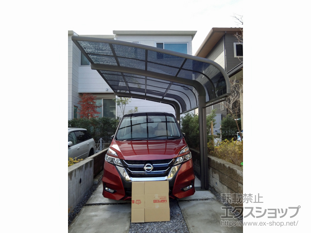 千葉県流山市のLIXIL リクシル（トステム）のカーポート テールポートシグマIII 積雪〜20cm対応 施工例