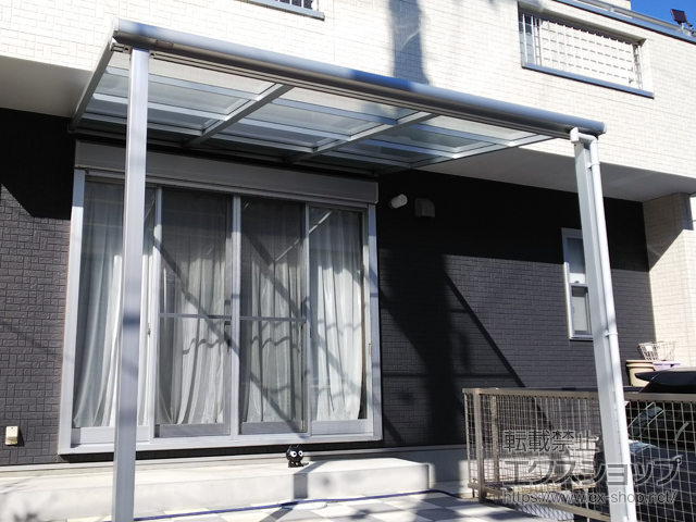 千葉県千葉市ののテラス屋根 スピーネ F型 テラスタイプ 単体 積雪〜20cm対応 施工例