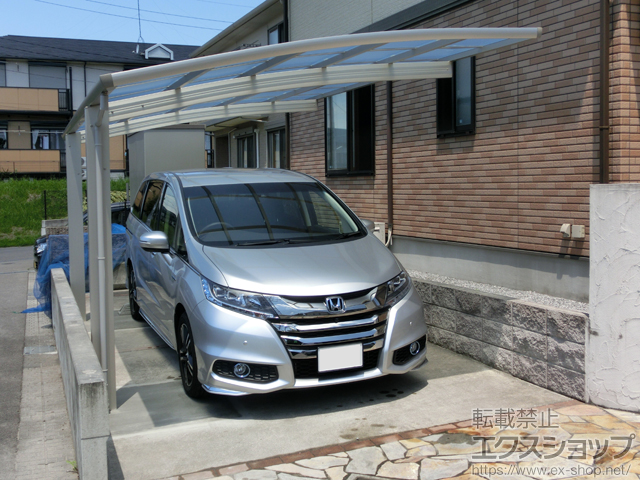 栃木県塩谷郡高根沢町ののカーポート レイナポートグラン　積雪〜20cm対応 施工例