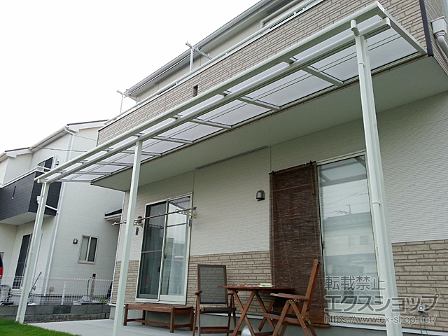 群馬県安中市ののテラス屋根 スピーネ F型 テラスタイプ 連棟 積雪〜20cm対応 施工例