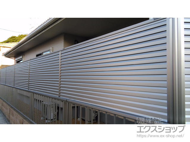 山口県宇部市ののフェンス・柵 ミエーネフェンス 目隠しルーバータイプ 2段支柱 施工例