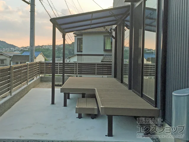 広島県安芸郡海田町のYKKAPのウッドデッキ リウッドデッキ 200 施工例