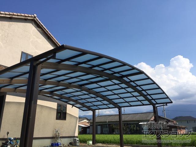 愛媛県新居浜市ののカーポート レイナトリプルポートグラン　積雪〜20cm対応 施工例