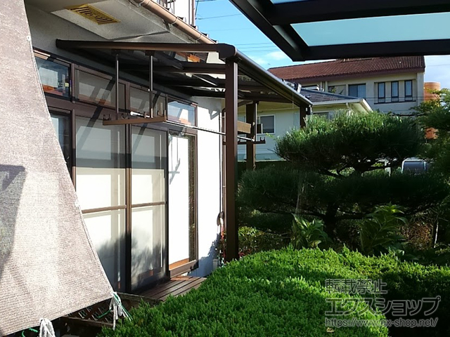 広島県廿日市市ののテラス屋根 プレシオステラス F型 テラスタイプ 単体 積雪〜20cm対応 施工例