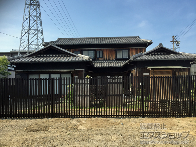 三重県鈴鹿市ののフェンス・柵 ルシアス スクリーンフェンスS02型 　自由柱施工 施工例