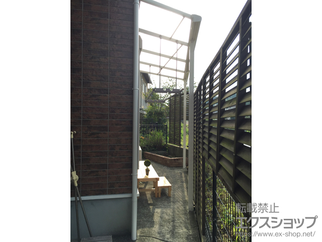 長崎県佐世保市ののテラス屋根 ヴェクターテラス F型 テラスタイプ 単体 積雪〜20cm対応 施工例