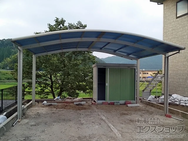 鹿児島県姶良市のYKKAPのカーポート レイナツインポートグラン　積雪～20cm対応 施工例