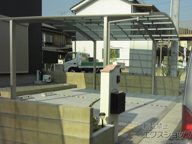 兵庫県高砂市ののカーポート プレシオスポート ワイド 積雪〜20cm対応 施工例