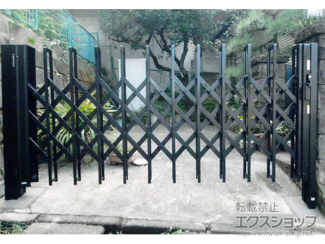 神奈川県横浜市ののカーゲート トリップゲート NC型 ノンキャスター 片開き 26S 施工例