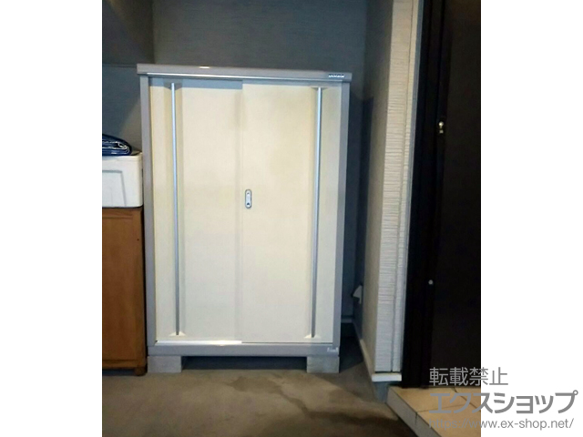 東京都葛飾区のの物置・屋外倉庫 シンプリー 一般型 1100×515×1603 MJX-115D-P-FW 施工例