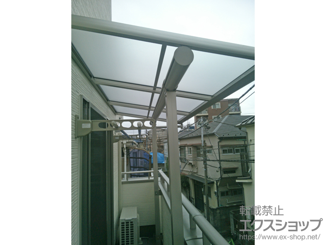 東京都板橋区ののテラス屋根 プレシオステラス F型 屋根タイプ 単体 積雪〜20cm対応 施工例