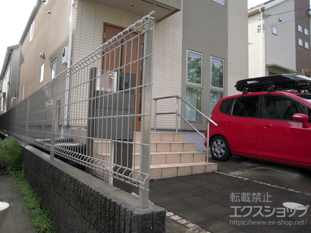 東京都町田市のの ハイグリッドフェンスUF8型 フリーポールタイプ 施工例