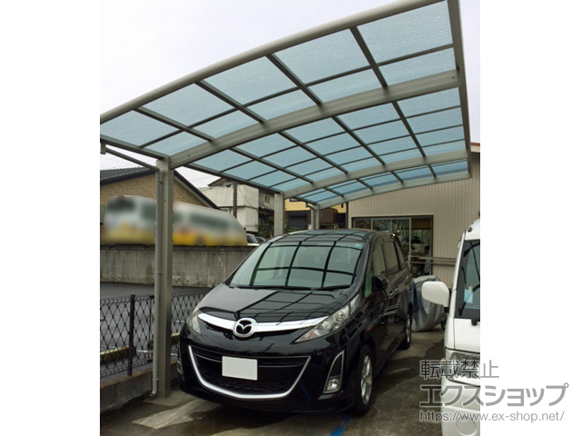 神奈川県藤沢市ののカーポート レイナポートグラン 延長　積雪〜20cm対応 施工例