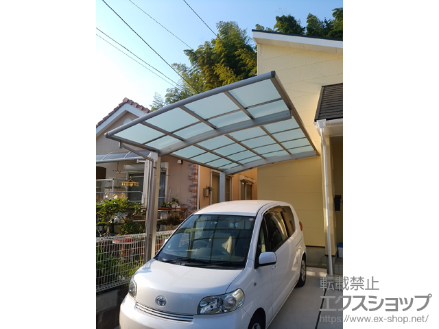 宮崎県宮崎郡清武町ののカーポート レイナポートグラン　積雪〜20cm対応＋屋根ふき材補強部品 1セット 施工例