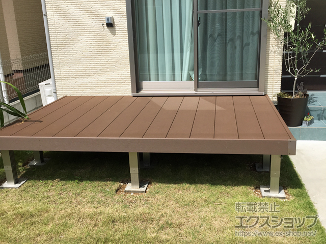 高知県南国市ののウッドデッキ マージウッドデッキ 施工例