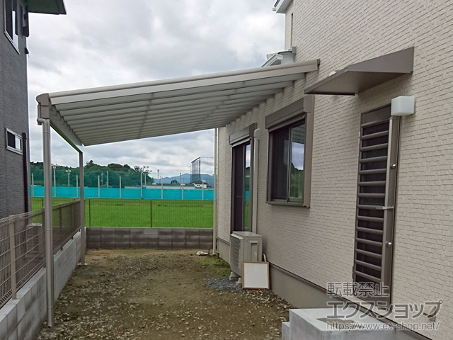 滋賀県草津市ののテラス屋根 ヴェクターテラス F型 ビッグサイズ 単体 積雪〜20cm対応 施工例