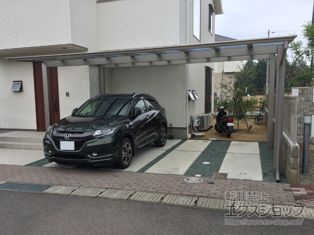 愛媛県新居浜市ののカーポート ネスカF (フラットスタイル) ワイド 積雪〜20cm対応 施工例