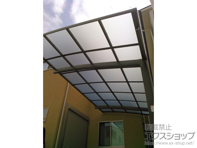 兵庫県神戸市ののカーポート ネスカR (ラウンドスタイル) 積雪〜20cm対応 施工例