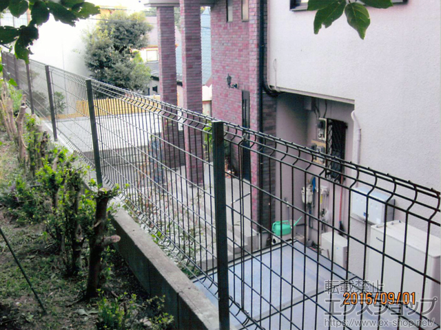 神奈川県川崎市ののフェンス・柵 ハイグリッドフェンスUF8型 フリーポールタイプ 施工例