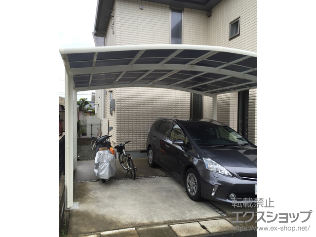 奈良県葛城市ののカーポート ネスカR (ラウンドスタイル) ワイド 積雪〜20cm対応 施工例