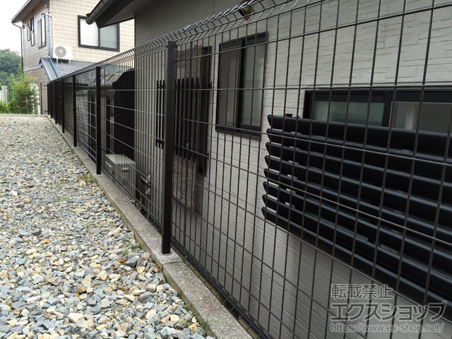 石川県小松市ののフェンス・柵 イーネットフェンス1F型 自由柱＜水平地＞ 施工例