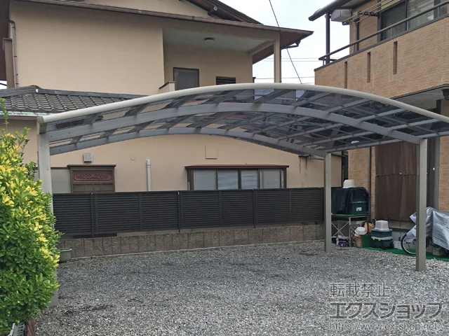 静岡県富士市のYKKAPのカーポート レイナツインポートグラン　積雪～20cm対応 施工例