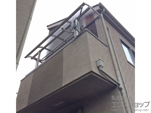 東京都国立市ののバルコニー・ベランダ屋根 プレシオステラス R型 屋根タイプ 単体 積雪〜20cm対応 施工例