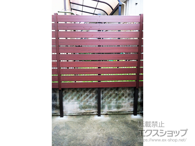 広島県広島市ののフェンス・柵 マイティウッド ベーシック 横貼り10段 隙間20ｍｍ 施工例