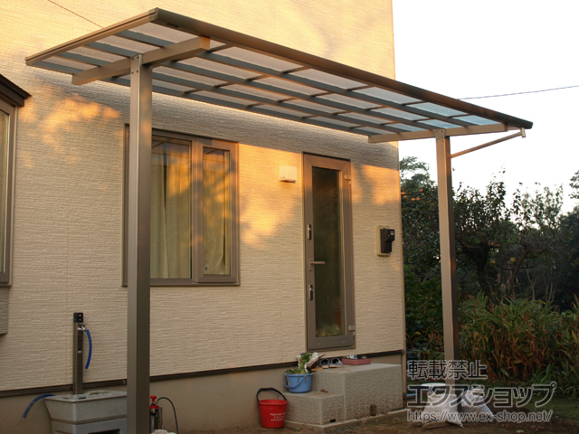 埼玉県加須市ののテラス屋根 エフルージュグランZERO テラスタイプ 積雪〜20cm対応 施工例