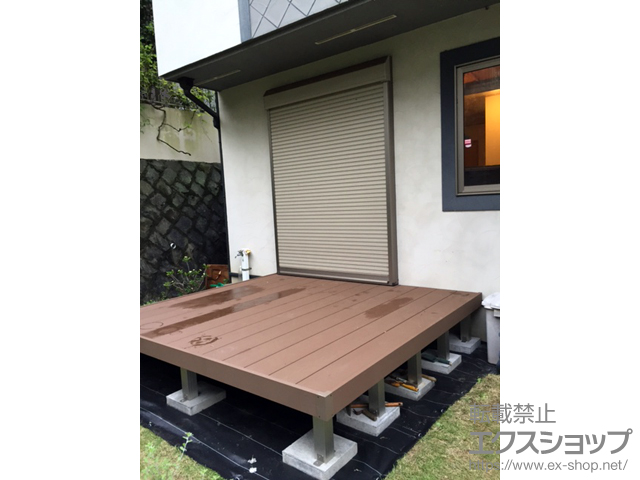 神奈川県横浜市ののウッドデッキ リウッドデッキ 200＋独立式リウッドステップ2型 ×1セット 施工例