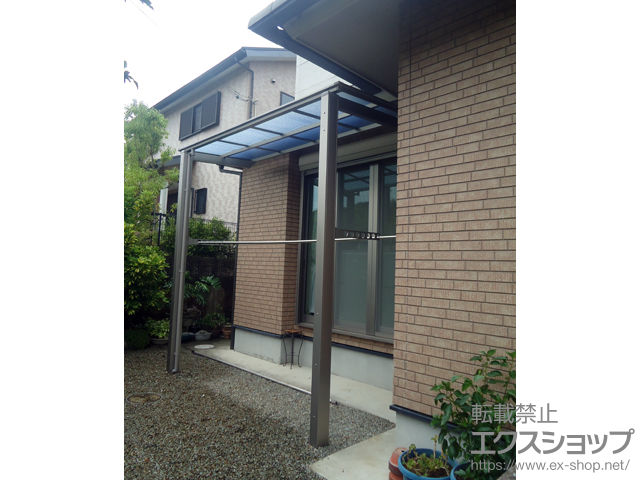 和歌山県御坊市ののテラス屋根 フーゴF 独立テラスタイプ 単体 積雪〜20cm対応＋物干しセット ロング2本入り 施工例