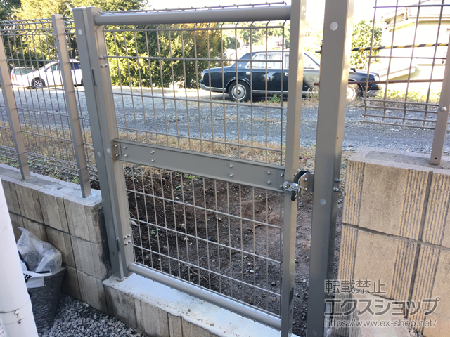 東京都板橋区のの門扉 ハイグリッド門扉N8型 片開き 柱使用 施工例