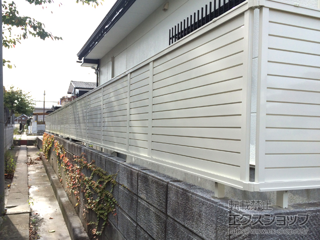 宮城県石巻市ののフェンス・柵 プレスタフェンス 5型 横目隠し フリーポールタイプ 施工例