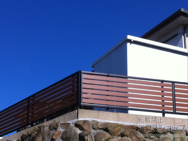 兵庫県神戸市ののフェンス・柵 モクアルフェンス 横板タイプ 自由柱施工 施工例