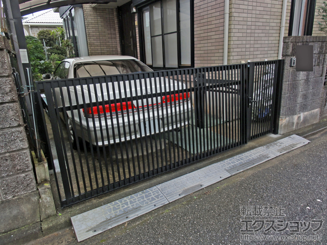 千葉県山武市ののカーゲート オーバードアS2型 手動式 施工例