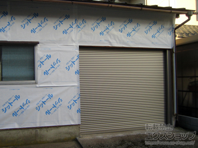 石川県金沢市のLIXIL リクシル（トステム）のガレージシャッター ガレージシャッタークワトロ 電動式 内部付タイプ 施工例