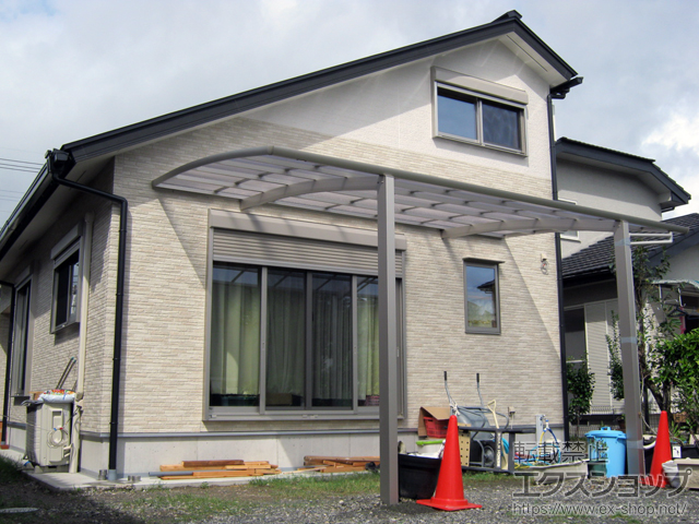 鹿児島県鹿児島市ののカーポート レイナベーカポートグラン　積雪〜20cm対応 施工例