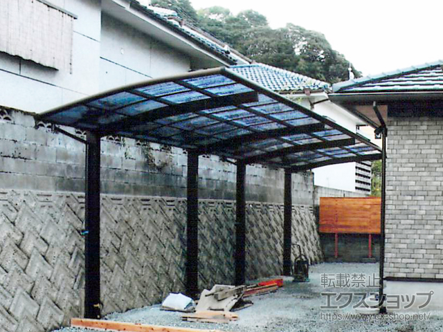 鹿児島県日置市ののカーポート レイナポートグラン 縦連棟　積雪〜20cm対応 施工例