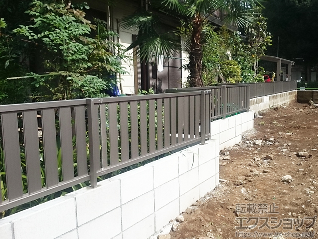 東京都練馬区ののフェンス・柵 ハイミレーヌR4型フェンス フリーポールタイプ 施工例