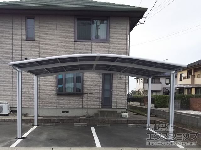 福岡県豊前市ののカーポート ネスカR (ラウンドスタイル) ワイド 積雪〜20cm対応 施工例